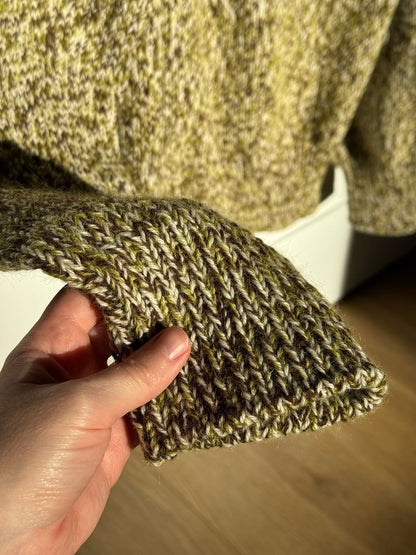 Luna Zip Sweater [Expected Pattern]